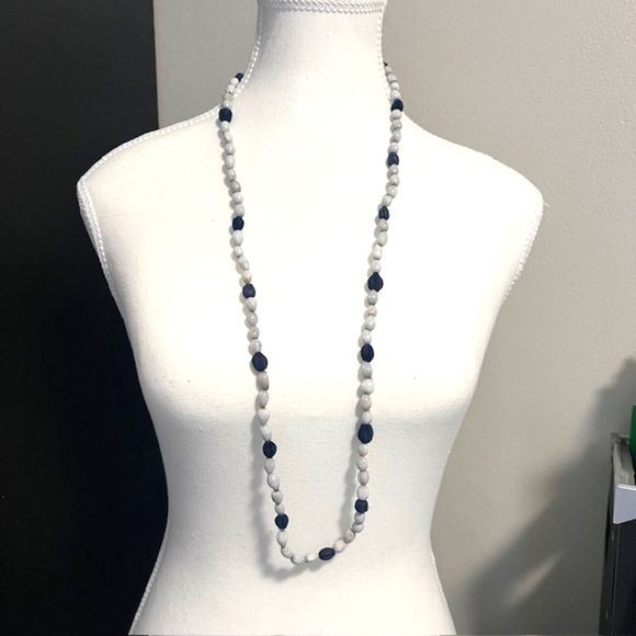Gray & Black Beaded Long Necklace - Picture 4 of 9